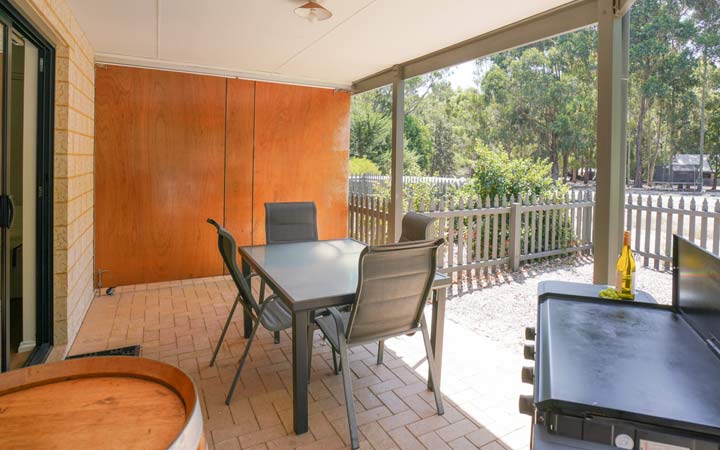 Superior Studio - Alfresco/verandah